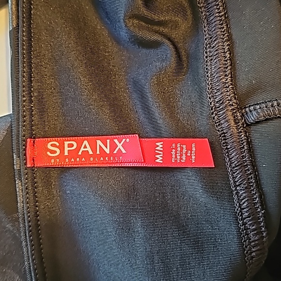 Lot of‎ 2 Women's Camo Leggings Size M - Picture 11 of 13